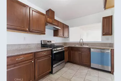 2042 W 75th Street, Los Angeles, CA 90047 - Photo 15