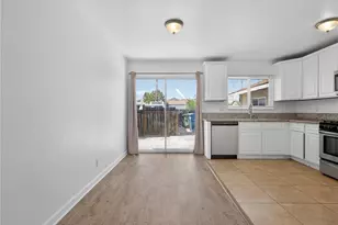 8217 Laurel Canyon Blvd, North Hollywood, CA 91605 - Photo 3