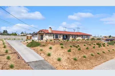 8058 Gaylop, Hesperia, CA 92345 - Photo 3