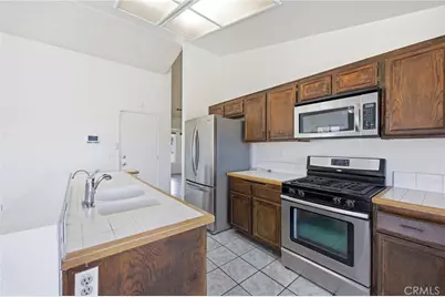 12829 Cobalt, Victorville, CA 92392 - Photo 17