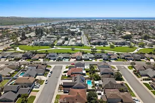 21191 Binghampton, Huntington Beach, CA 92646 - Photo 35