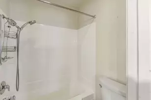 8633 Portola Ct, Huntington Beach, CA 92646 - Photo 21