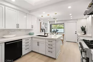10 White Water Dr, Corona del Mar, CA 92625 - Photo 11