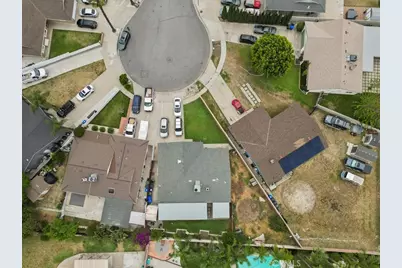 17381 Seville Court, Fontana, CA 92335 - Photo 25