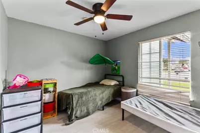 17381 Seville Court, Fontana, CA 92335 - Photo 11