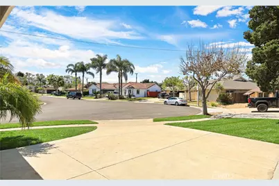 2861 Serang Place, Costa Mesa, CA 92626 - Photo 45