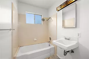 685 Center St, Costa Mesa, CA 92627 - Photo 19