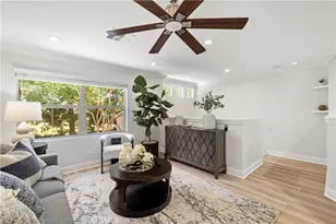 54 Hedge Bloom, Irvine, CA 92618 - Photo 3