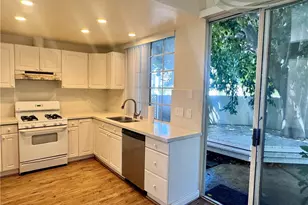 1 Almador, Irvine, CA 92614 - Photo 15