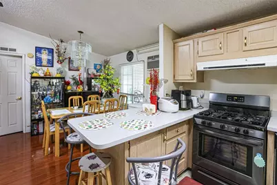 7887 Lampson #100, Garden Grove, CA 92841 - Photo 13