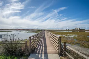 5146 Dorado Dr, Huntington Beach, CA 92649 - Photo 41