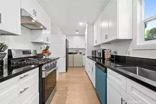 6440 Petit Ave, Van Nuys, CA 91406 - Photo 11