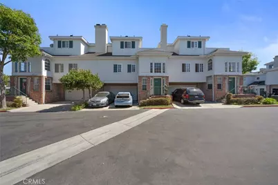 18723 Chapel Lane, Huntington Beach, CA 92646 - Photo 29