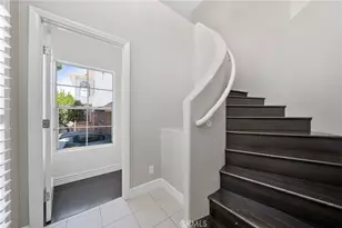 18723 Chapel Ln, Huntington Beach, CA 92646 - Photo 5