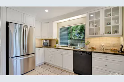 65 Pinewood #33, Irvine, CA 92604 - Photo 9