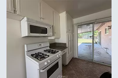 9943 Oso Avenue, Chatsworth, CA 91311 - Photo 5