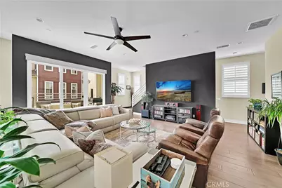 2105 Two Harbors Circle, Costa Mesa, CA 92627 - Photo 3