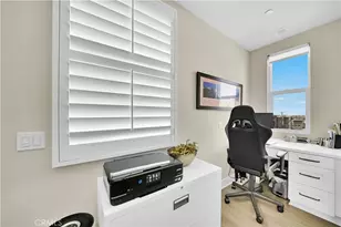 2105 Two Harbors Cir, Costa Mesa, CA 92627 - Photo 17