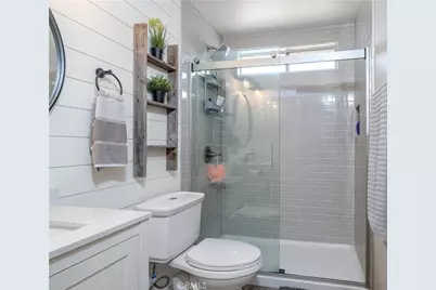 2552 Avenida Del Vista #204, Corona, CA 92882 - Photo 19