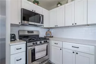 2552 Avenida Del Vista, Corona, CA 92882 - Photo 11