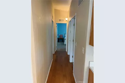 5200 Heil Avenue #7, Huntington Beach, CA 92649 - Photo 17