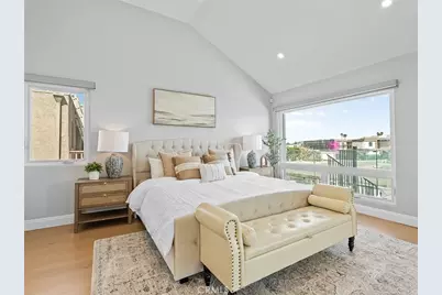 16742 Intrepid Ln, Huntington Beach, CA 92649 - Photo 21