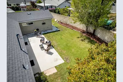 5441 Stardust, Huntington Beach, CA 92647 - Photo 31