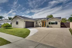 5441 Stardust, Huntington Beach, CA 92647 - Photo 1