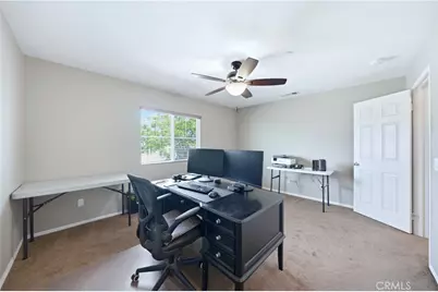 16623 Picardy, Fontana, CA 92336 - Photo 33