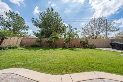 16623 Picardy, Fontana, CA 92336 - Photo 43