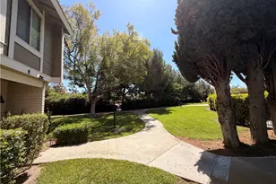 8 Deodar, Irvine, CA 92604 - Photo 3