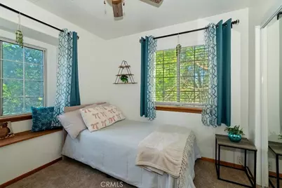 23559 Lake, Crestline, CA 92325 - Photo 31