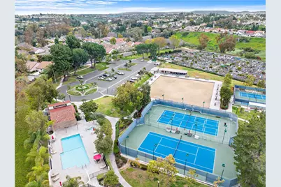 28418 Buena Vista, Mission Viejo, CA 92692 - Photo 45