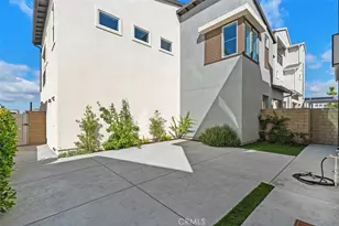 412 Flycatcher, Irvine, CA 92618 - Photo 11