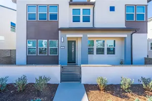 412 Flycatcher, Irvine, CA 92618 - Photo 3