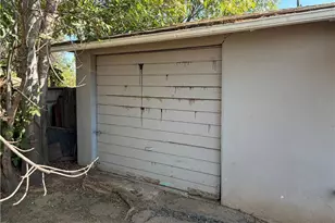 917 W 9th, Corona, CA 92882 - Photo 29