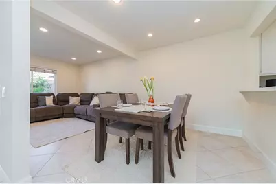 47 Fox, Irvine, CA 92614 - Photo 5