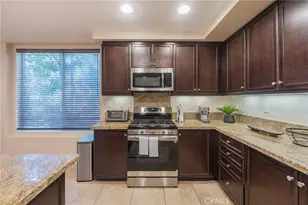 81 Waldorf, Irvine, CA 92612 - Photo 15