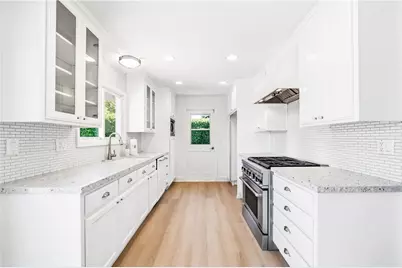 5541 Tangiers Dr, Huntington Beach, CA 92647 - Photo 7