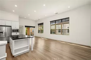 49 Kempton, Irvine, CA 92620 - Photo 7