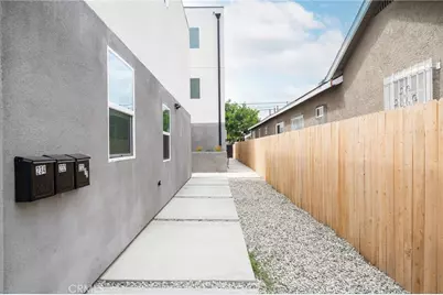 234 E 84th Street, Los Angeles, CA 90003 - Photo 65