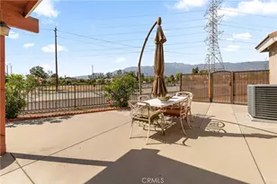 13415 Banning St, Fontana, CA 92336 - Photo 23