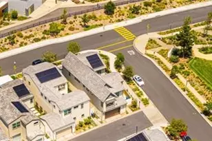 112 Sentosa, Irvine, CA 92618 - Photo 43