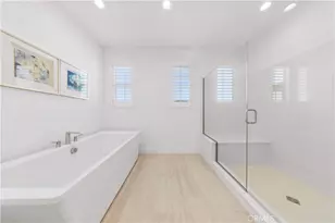 112 Sentosa, Irvine, CA 92618 - Photo 29