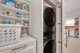 950 Cagney, Newport Beach, CA 92663 - Photo 37