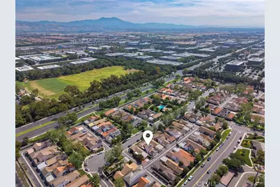 27 Tangerine, Irvine, CA 92618 - Photo 9