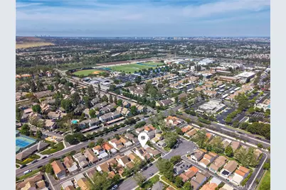 27 Tangerine, Irvine, CA 92618 - Photo 13