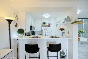 6924 Hyde Park Dr, San Diego, CA 92119 - Photo 5