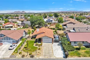13045 Caspian Dr, Victorville, CA 92395 - Photo 39