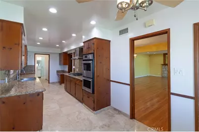 5130 Onacrest, Los Angeles, CA 90043 - Photo 7